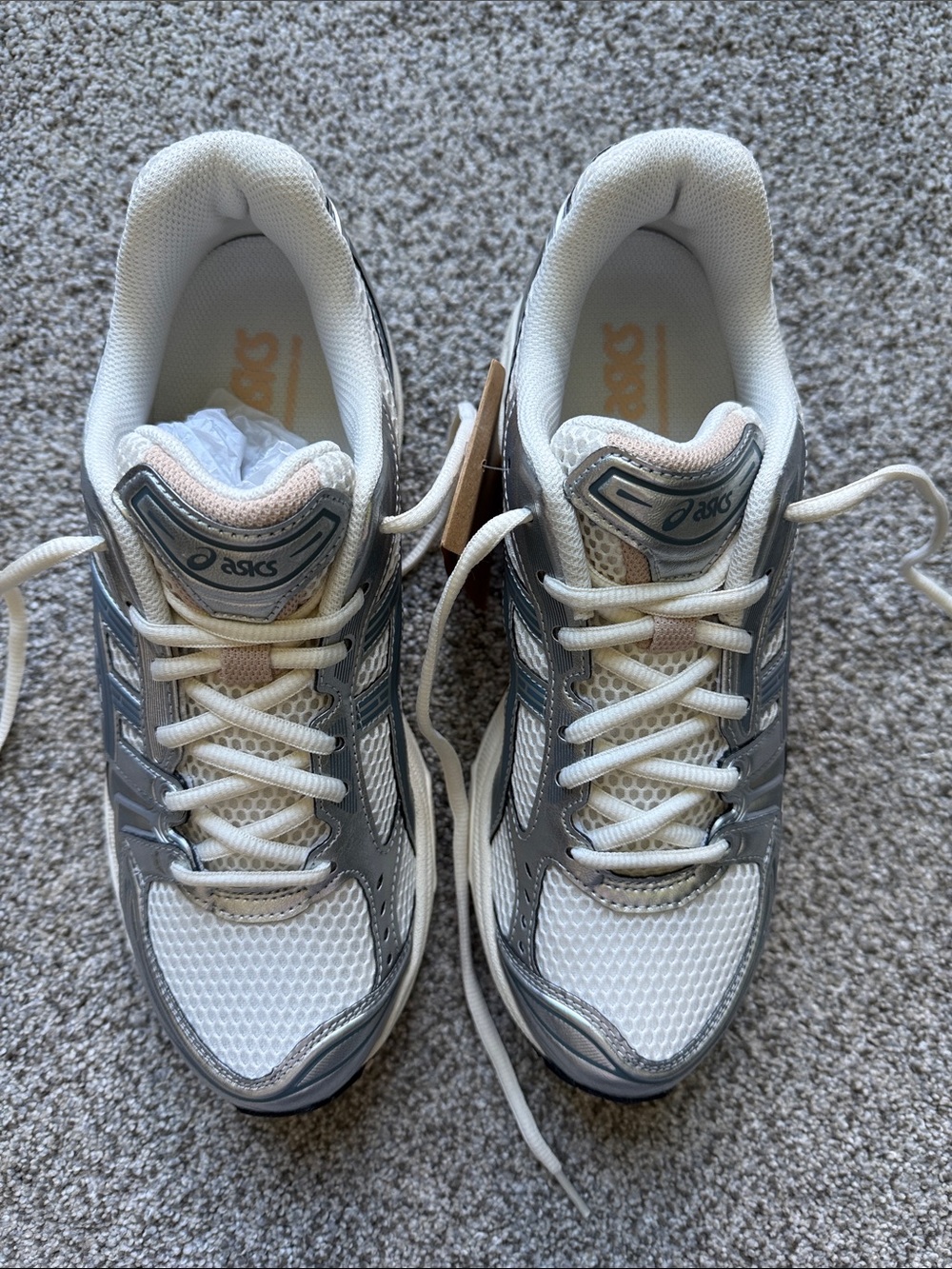 NWT Asics Women's Silver, Cream Pink Running Sneakers GEL-KAYANO 14 Women 10 - Picture 4 of 12